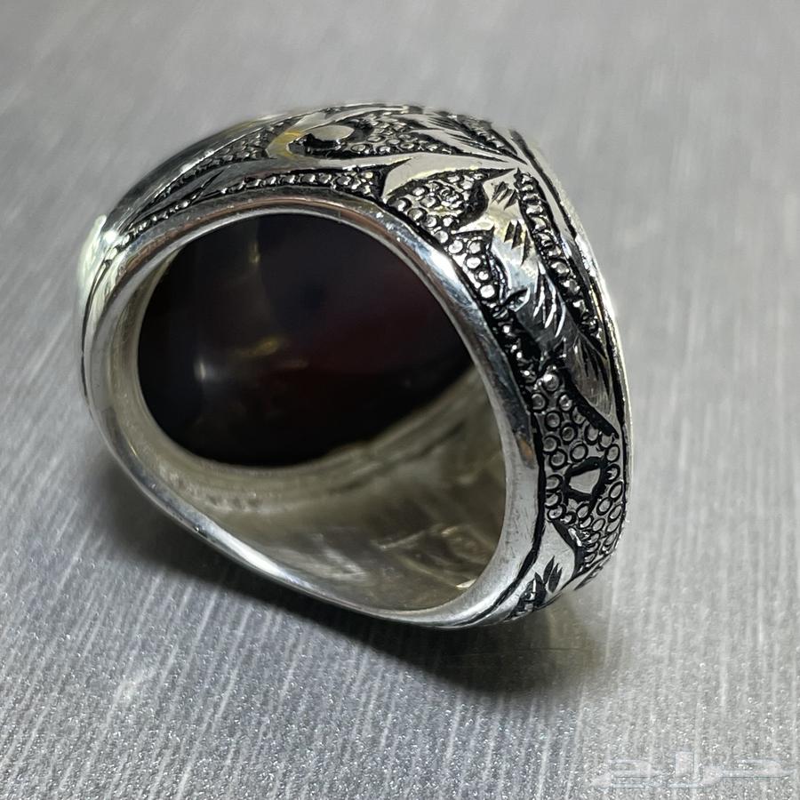خاتم فضة بصياغة فاخرة بحجر عقيق يماني مصور64510140039937114