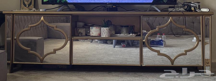 طاوله مراية للبيع64529376947457110