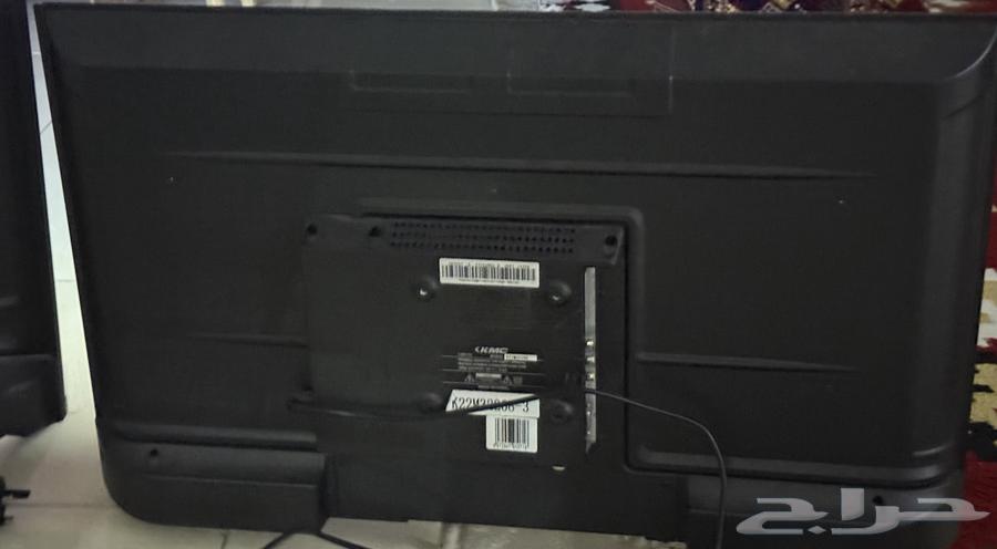 شاشتين مكسورات للبيع قطع غيار (50 بوصة   صغيرة)64532522740609111