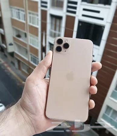 iPhone 11 Pro Max 256 with Only Screen Replacement64529292359042111