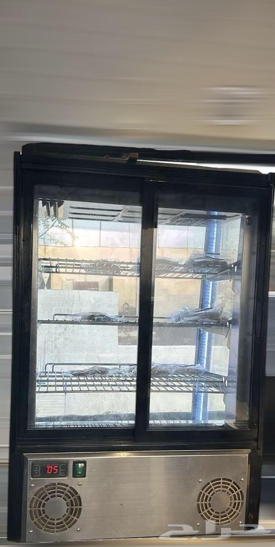 للبيع مكينة قهوه لاشمبالي M23   ثلاجة عرض الحلويات64534359406083111