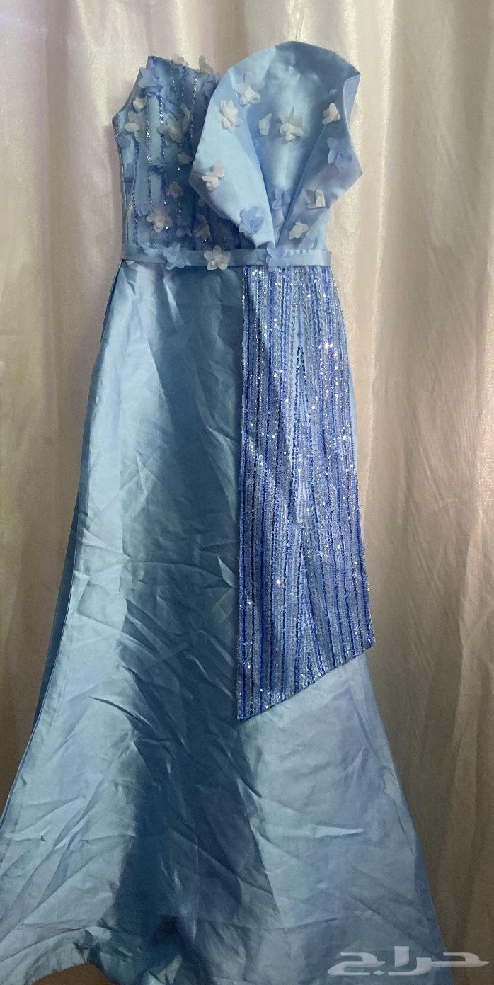 الأزرق 200 نضيف ملبوس يوم واحد والموف سعر 200 )64527305612929113