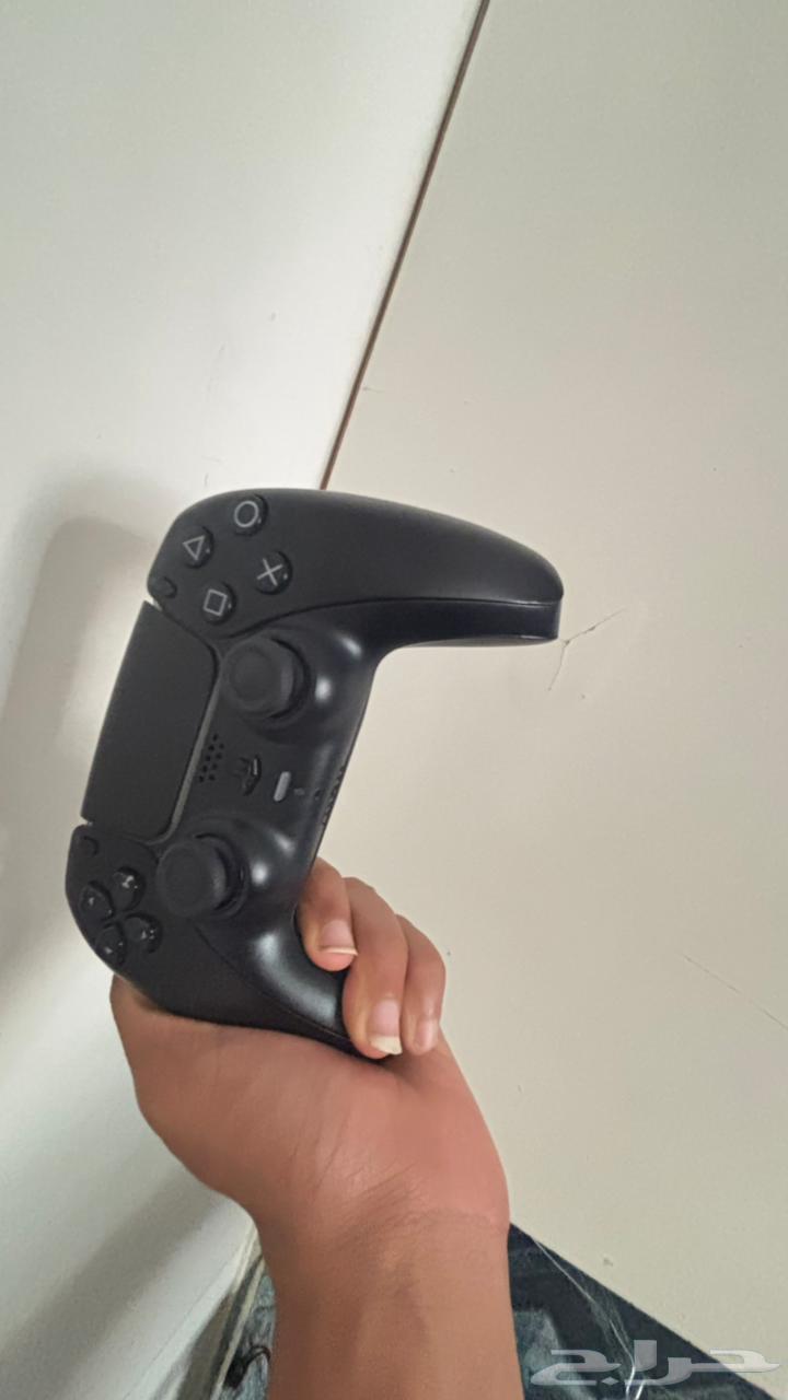 PlayStation controller64529655372547110