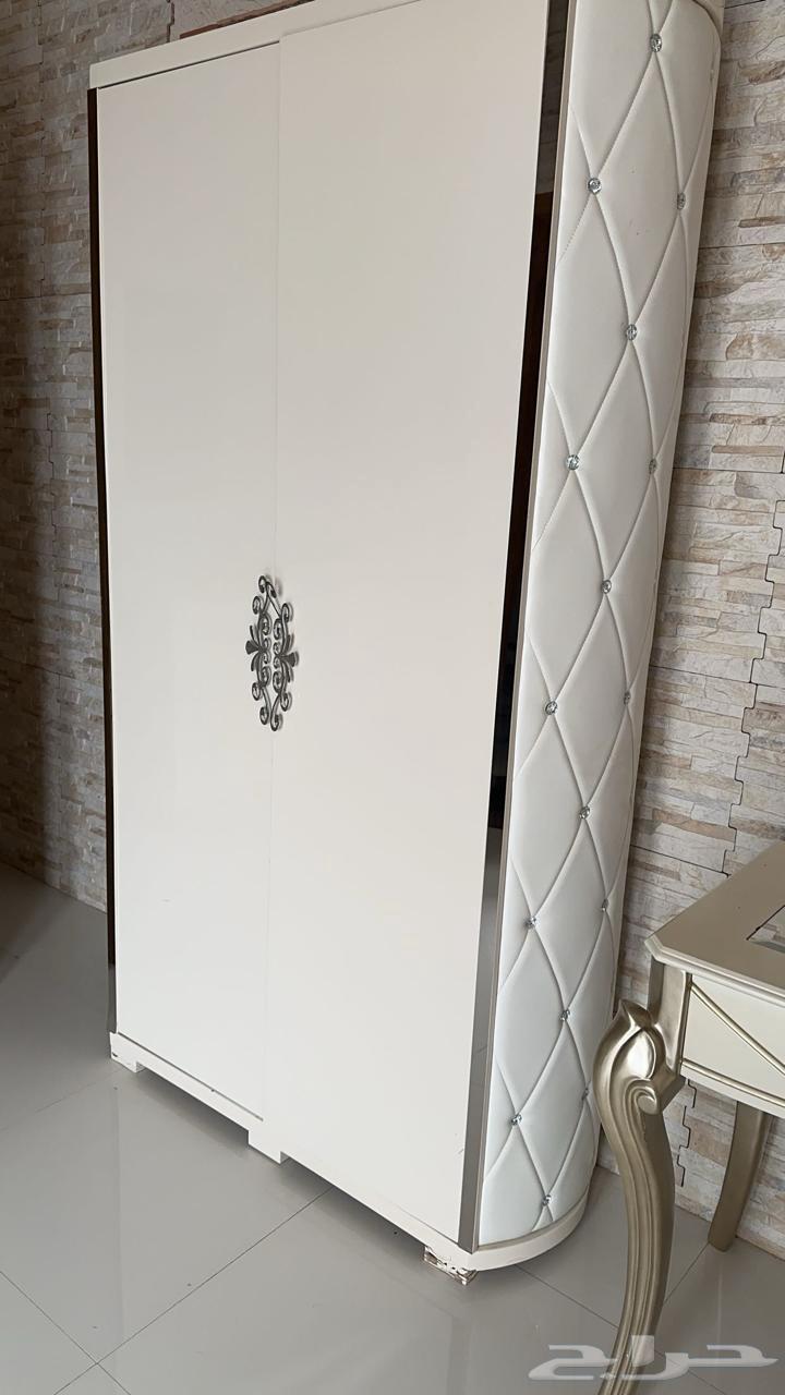 دولاب عبايات فخم للبيع64534564553857110