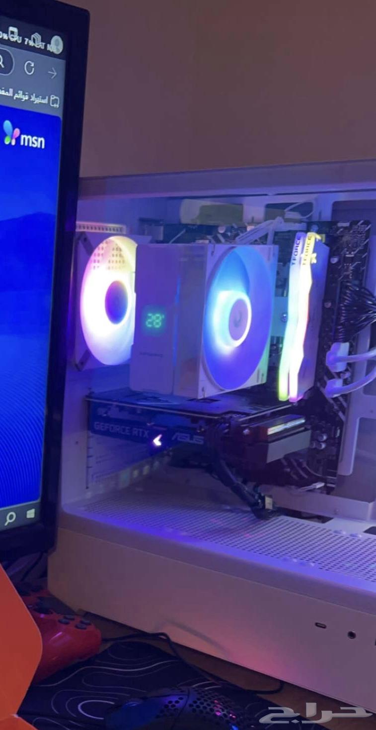 للبيع PC قيمنق احترافي مع شاشة 23.8 بوصة قيمينق64511661306881112