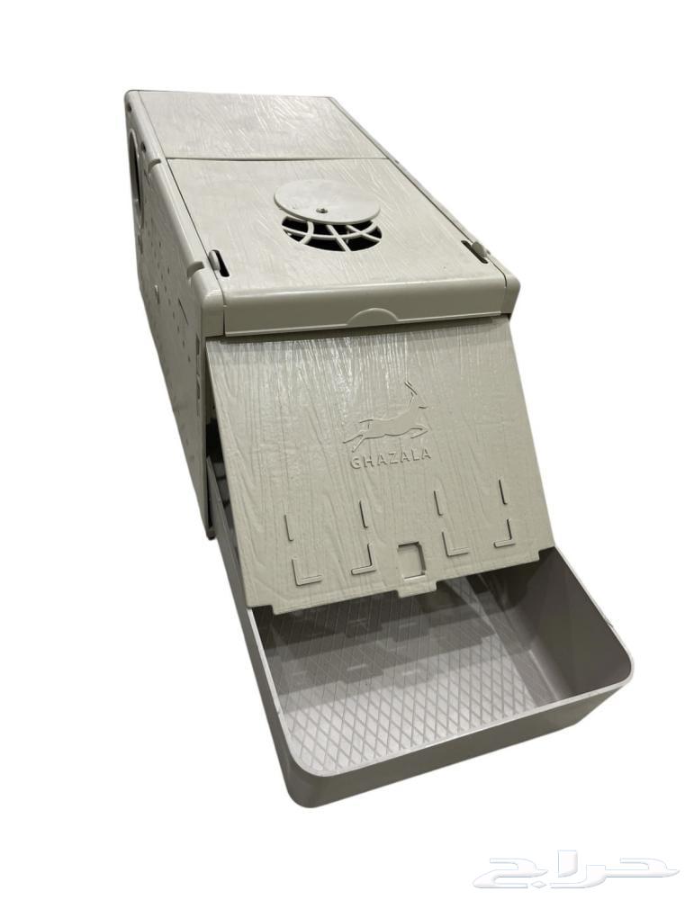 Plastic containers64529590982401110