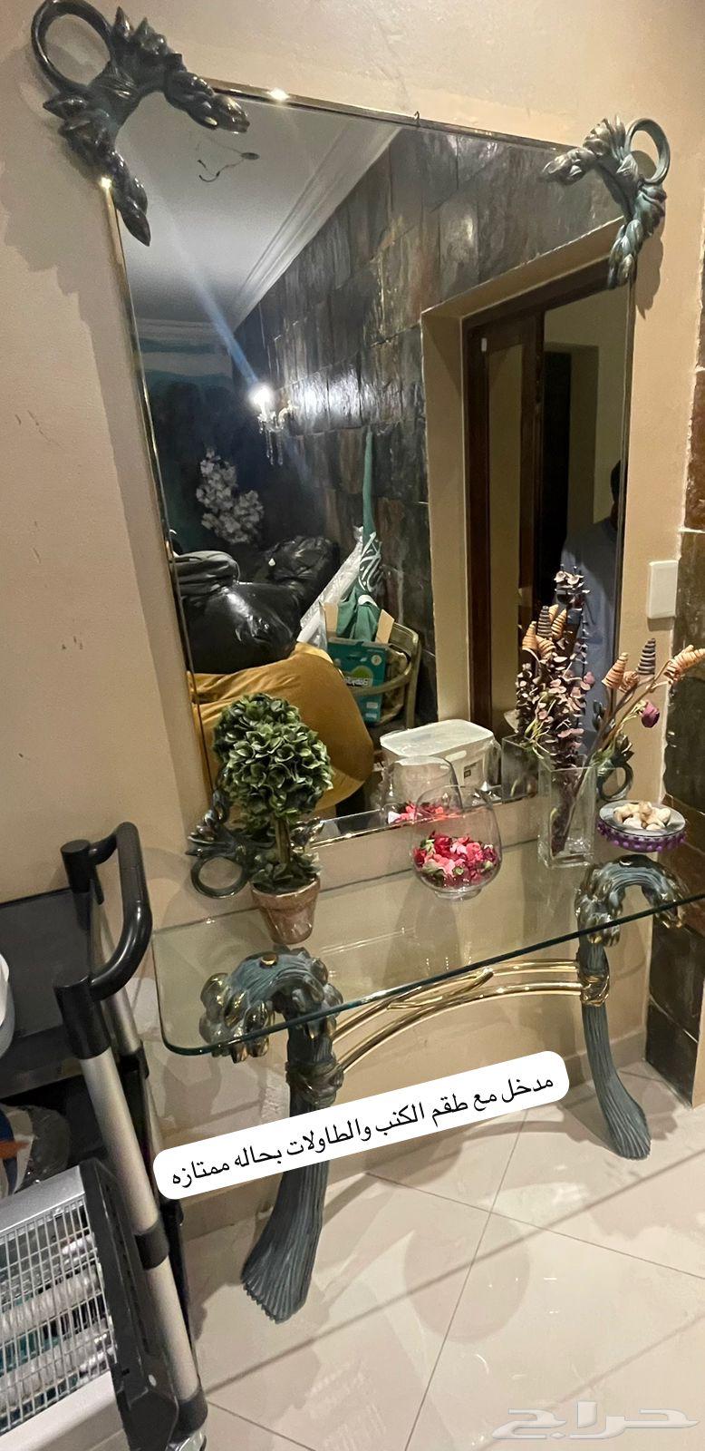 كنب وطاولات فخمه وثقيله جوده عاليه وثرية سقف ومدخل64531816418306113