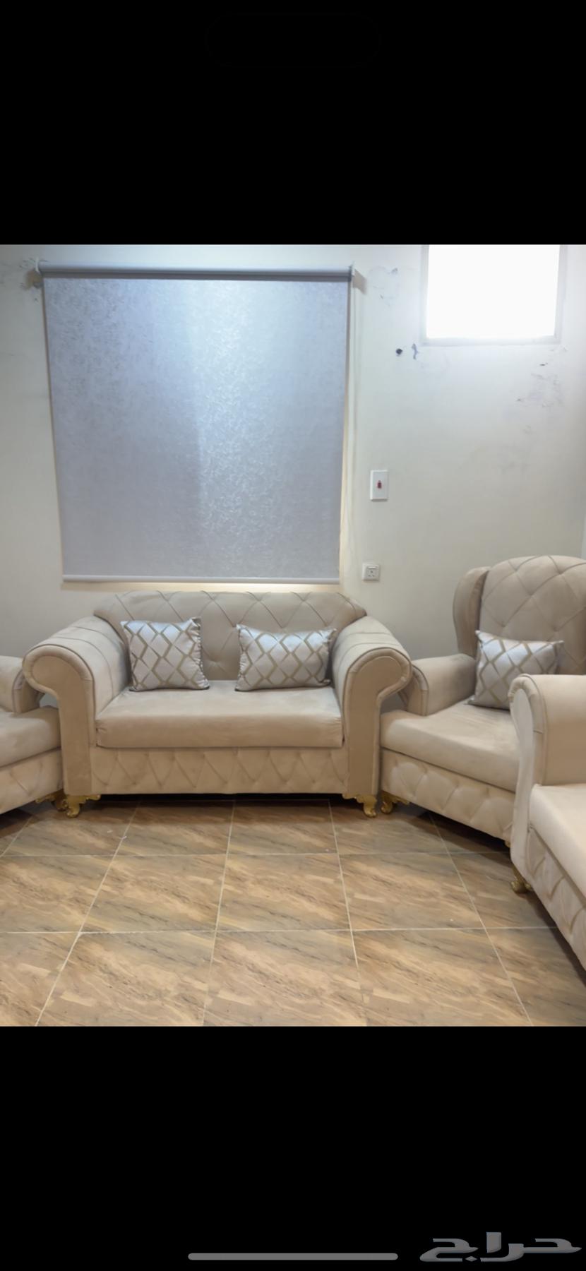 كنب للبيع نضيف جدا  85064529698102147113