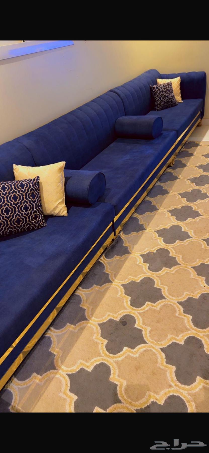 كنب مع فرشه للبيع ب 60064534887183233110