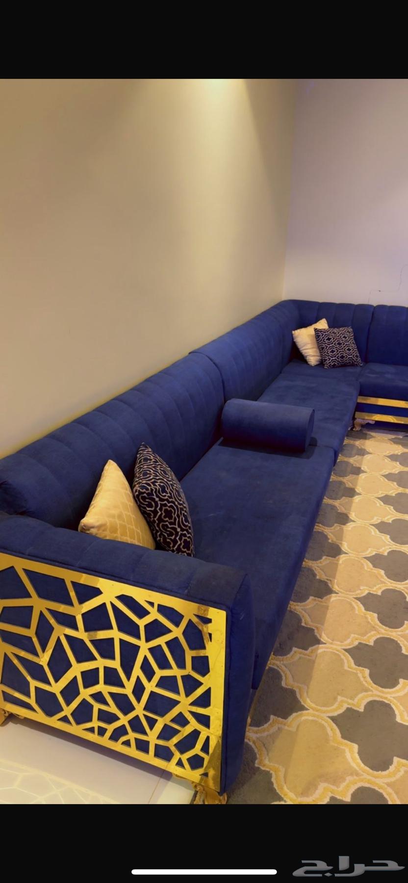 كنب مع فرشه للبيع ب 60064534887183233113