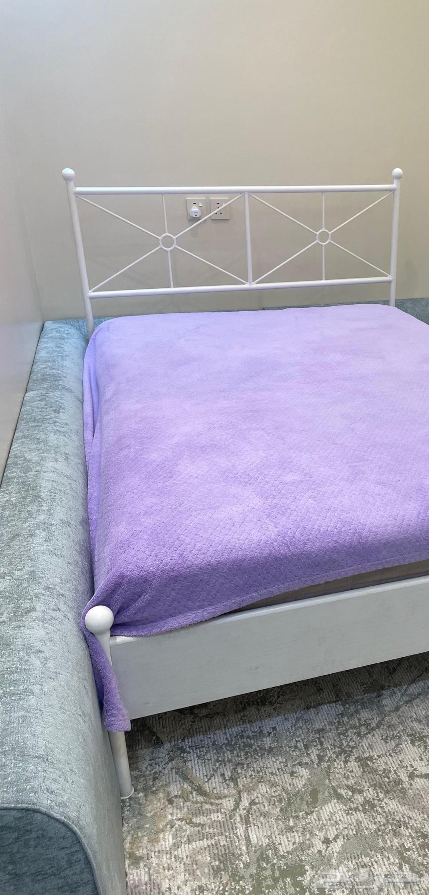 سرير وفرن كهربائي64534564570115111