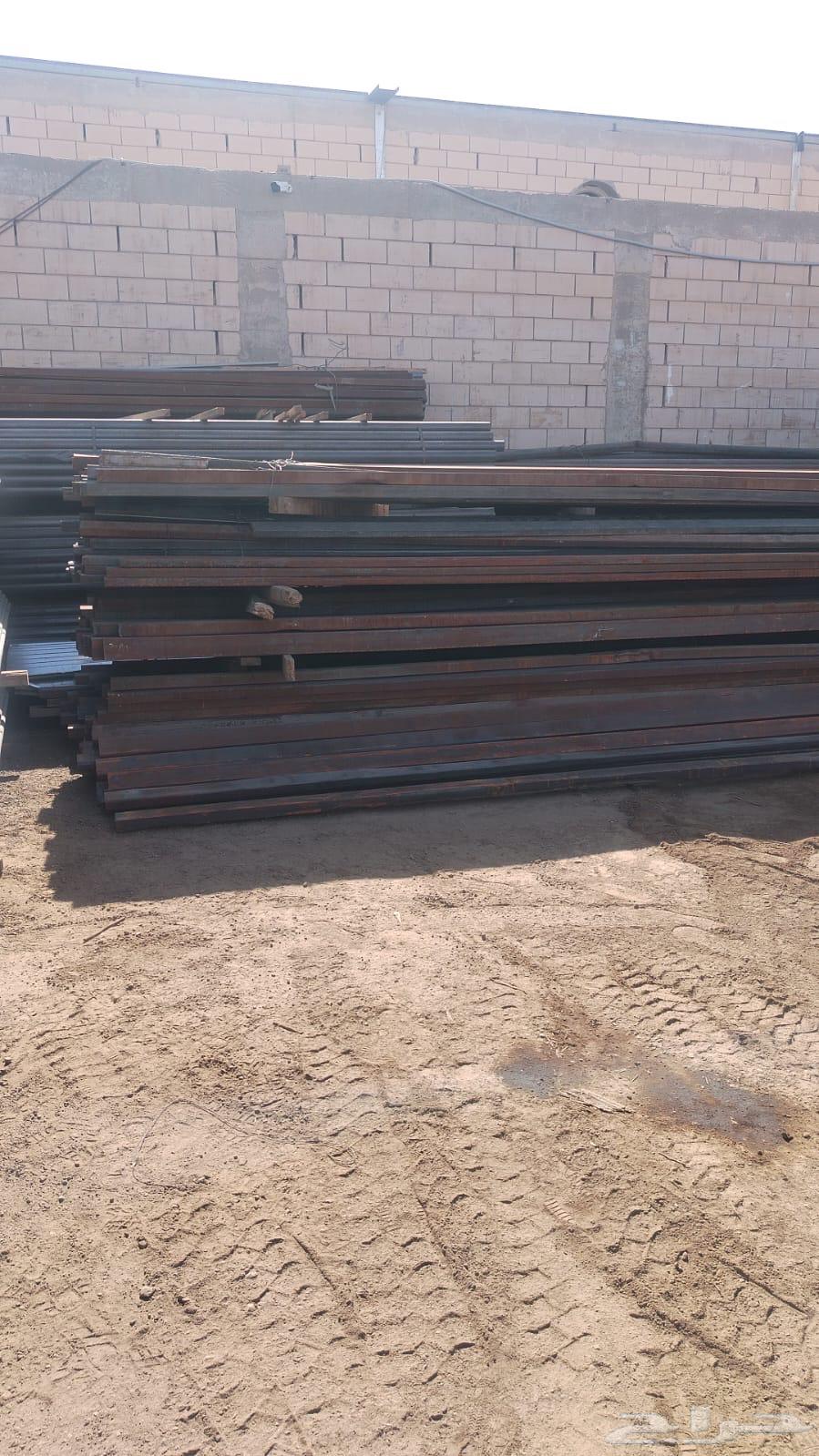 للبيع تيوبات حديد حي الرمال64534536829442112