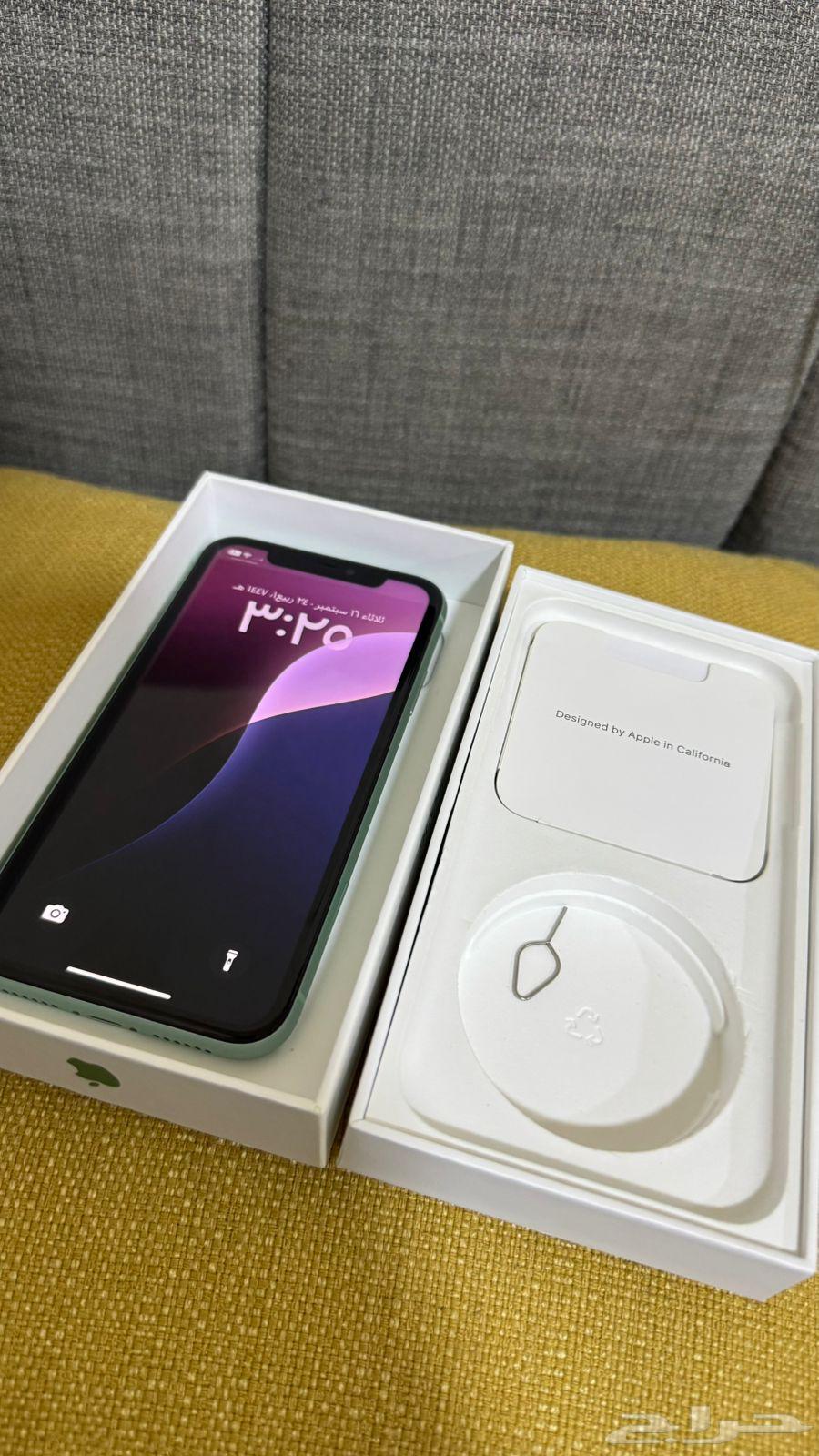 ايفون 11 العادي 128 جيجا مستخدم نظيف64530613821058110