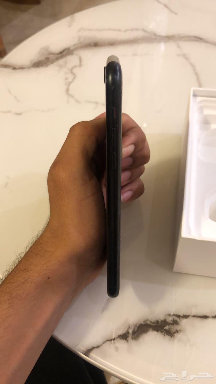 ايفون xr للبيع64529035909762111