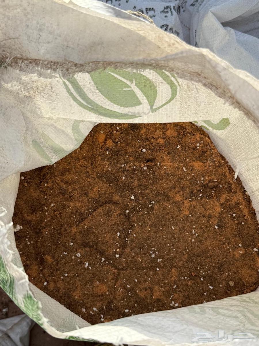 تربة زراعية مخلوطة موفرة للمال والجهد64527123055361111