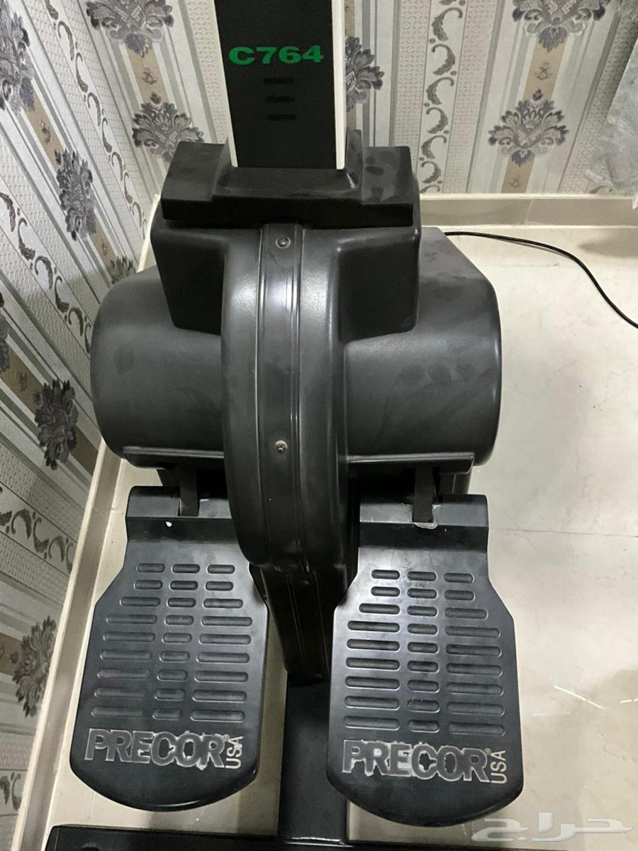 جهاز رياضي درج من شركة precor64529263935235111