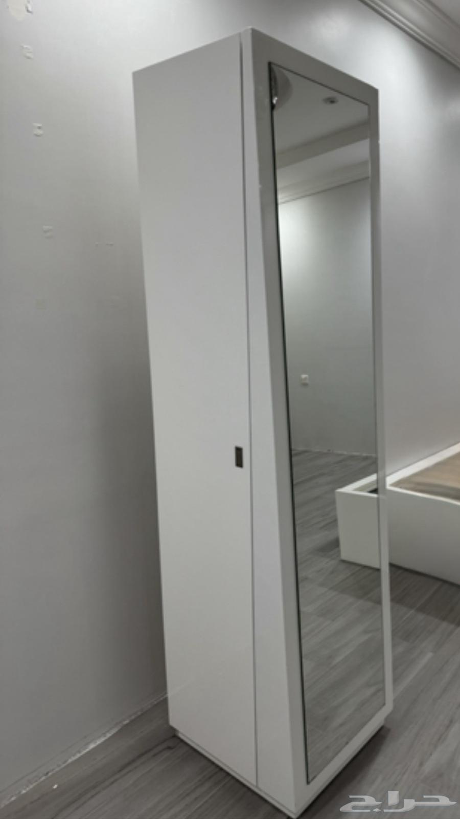 5-shelf new closet with mirrors, flawless 50064529362859265110