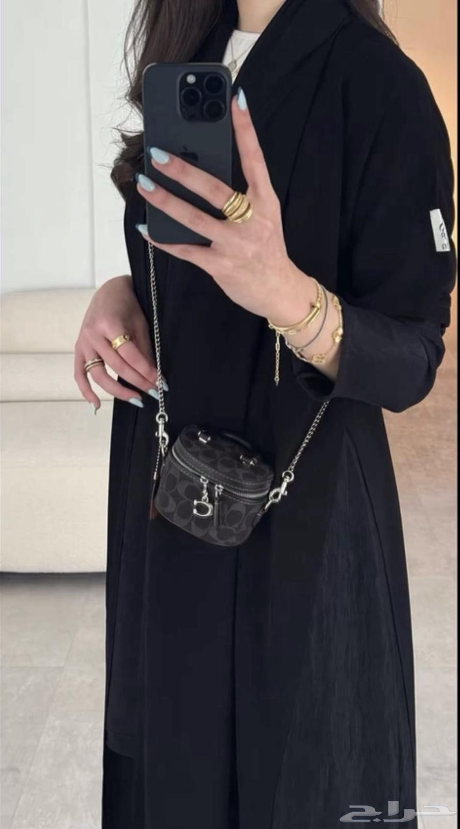 عبايه قماش كريب ملكي كوري اسود64540452669955111