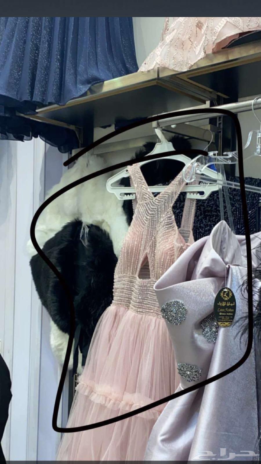 فستان للبيع سعره 11064541948912130111