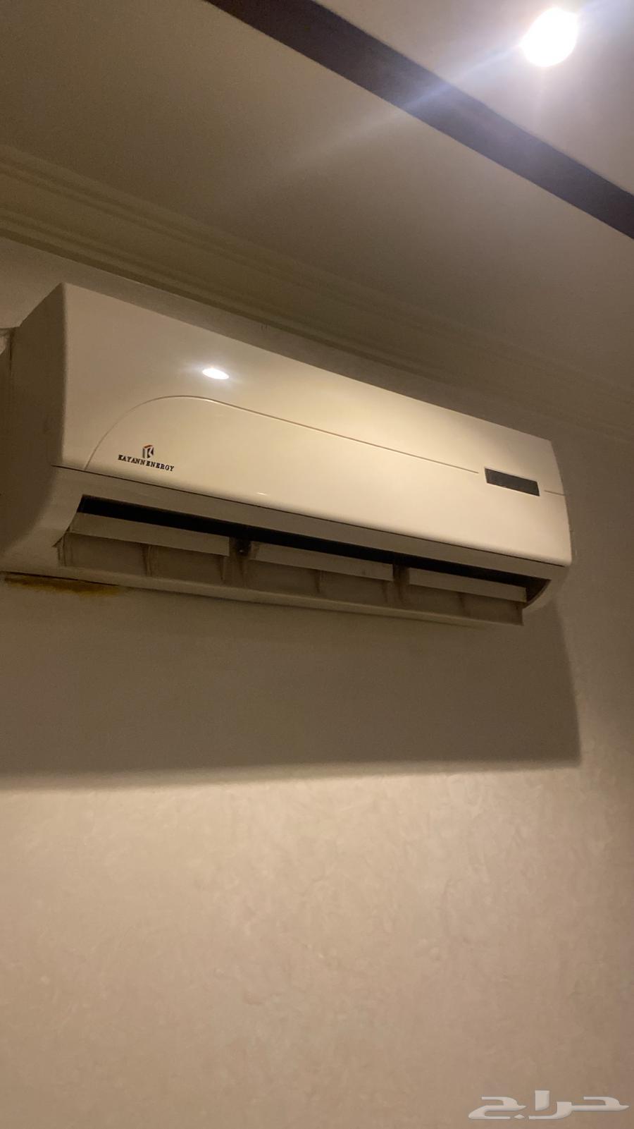 للبيع مكيفين سبلت64541292845697112