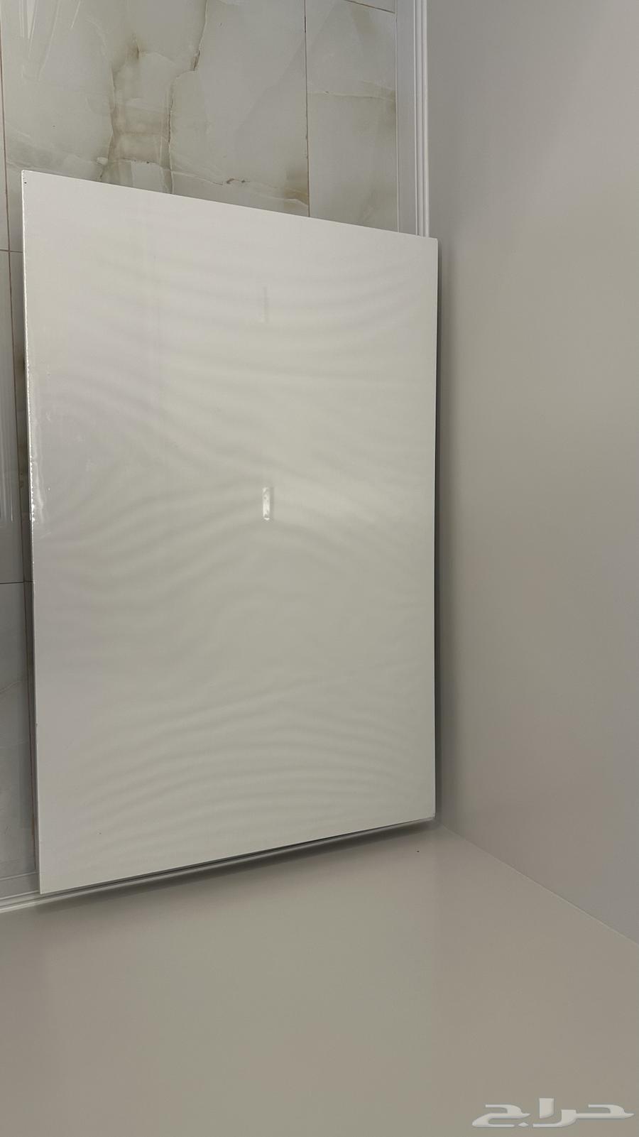 Floor table64539740075905110