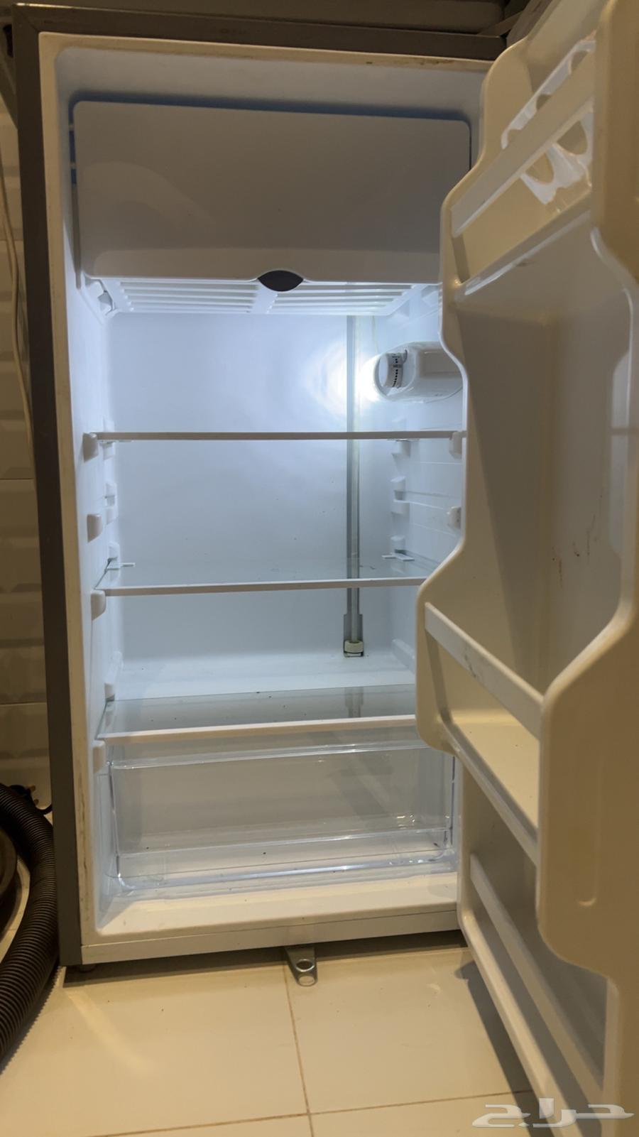 An excellent refrigerator, brand new and freezes well, from a well-known and excellent company64542686219907110