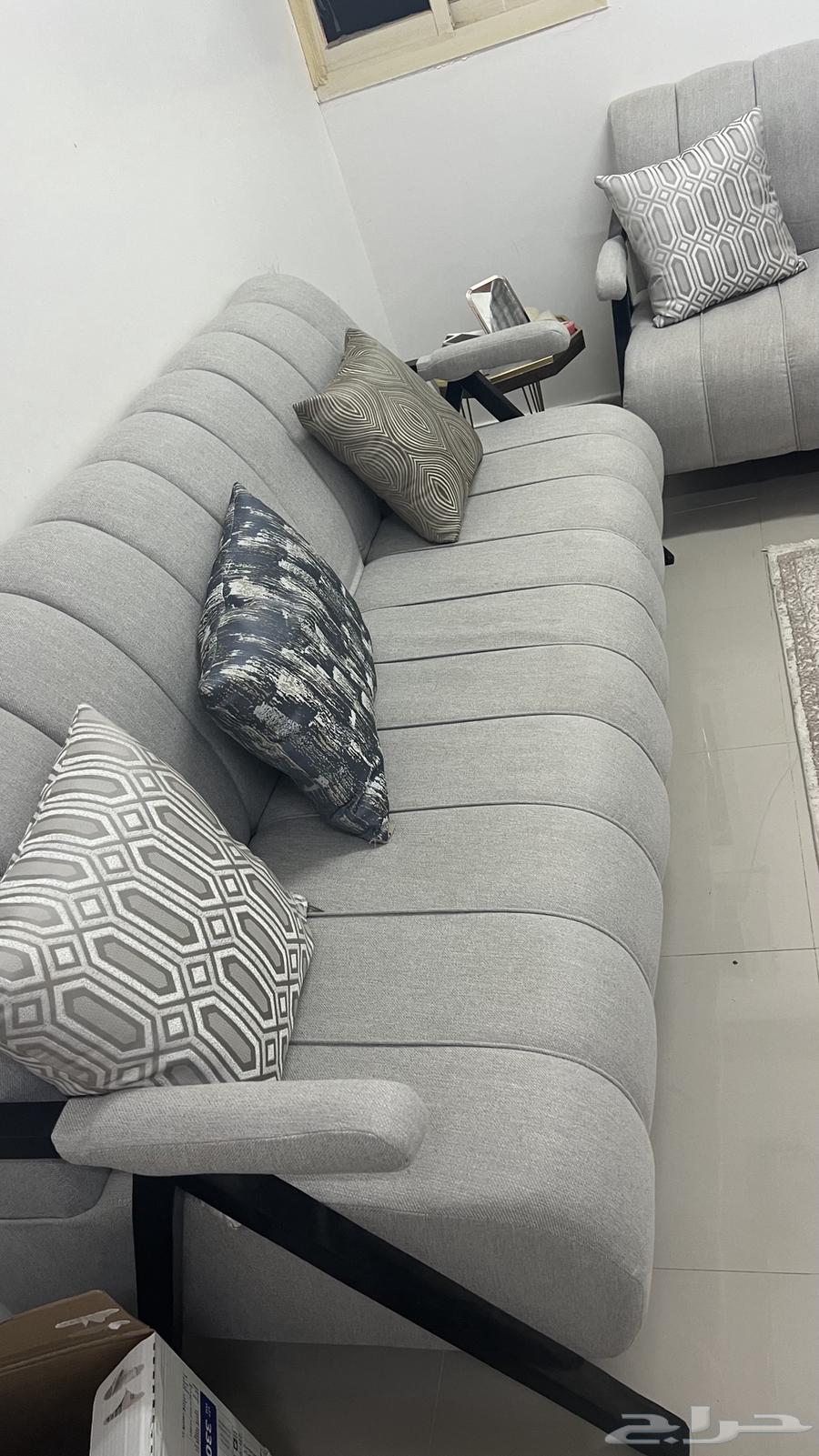 كنب جديد يتكون من أربع. قطع64539924695170111