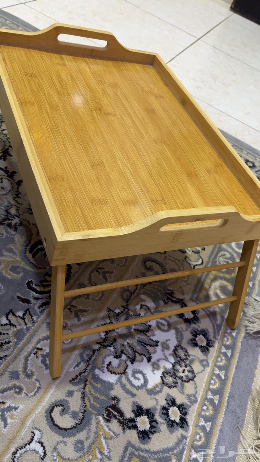 Small table64539443532033111