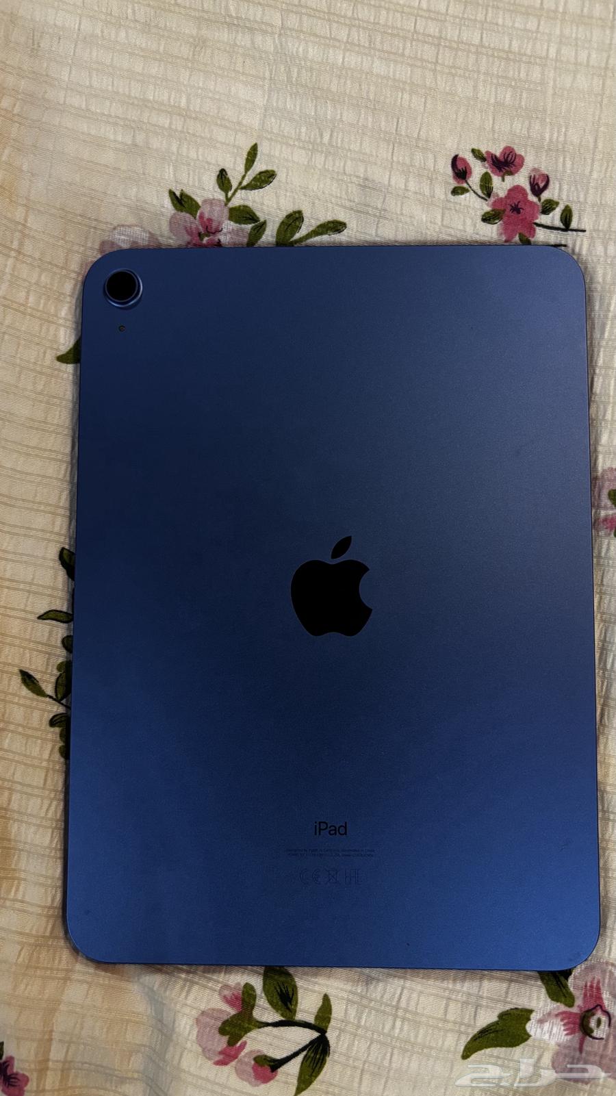 iPad for sale, nothing wrong with it, 2000 riyals, contact number64538303242627111