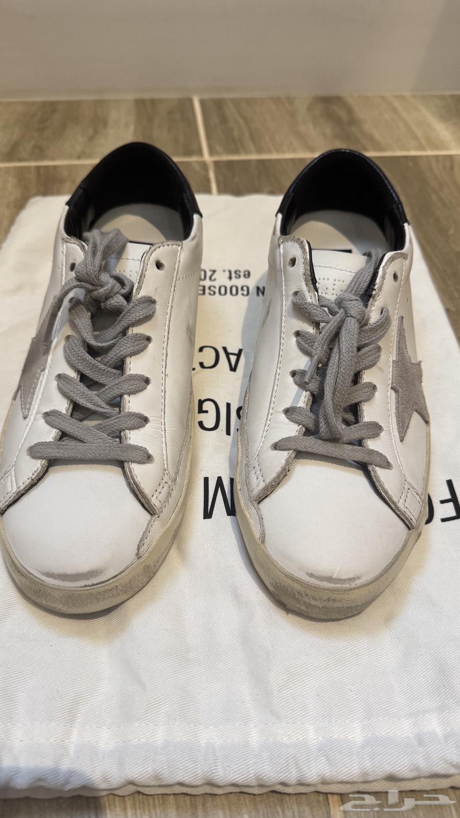 حذاء نسائي ماركة قولدن قوز أصلي 100   مع الضمان64537435745538110