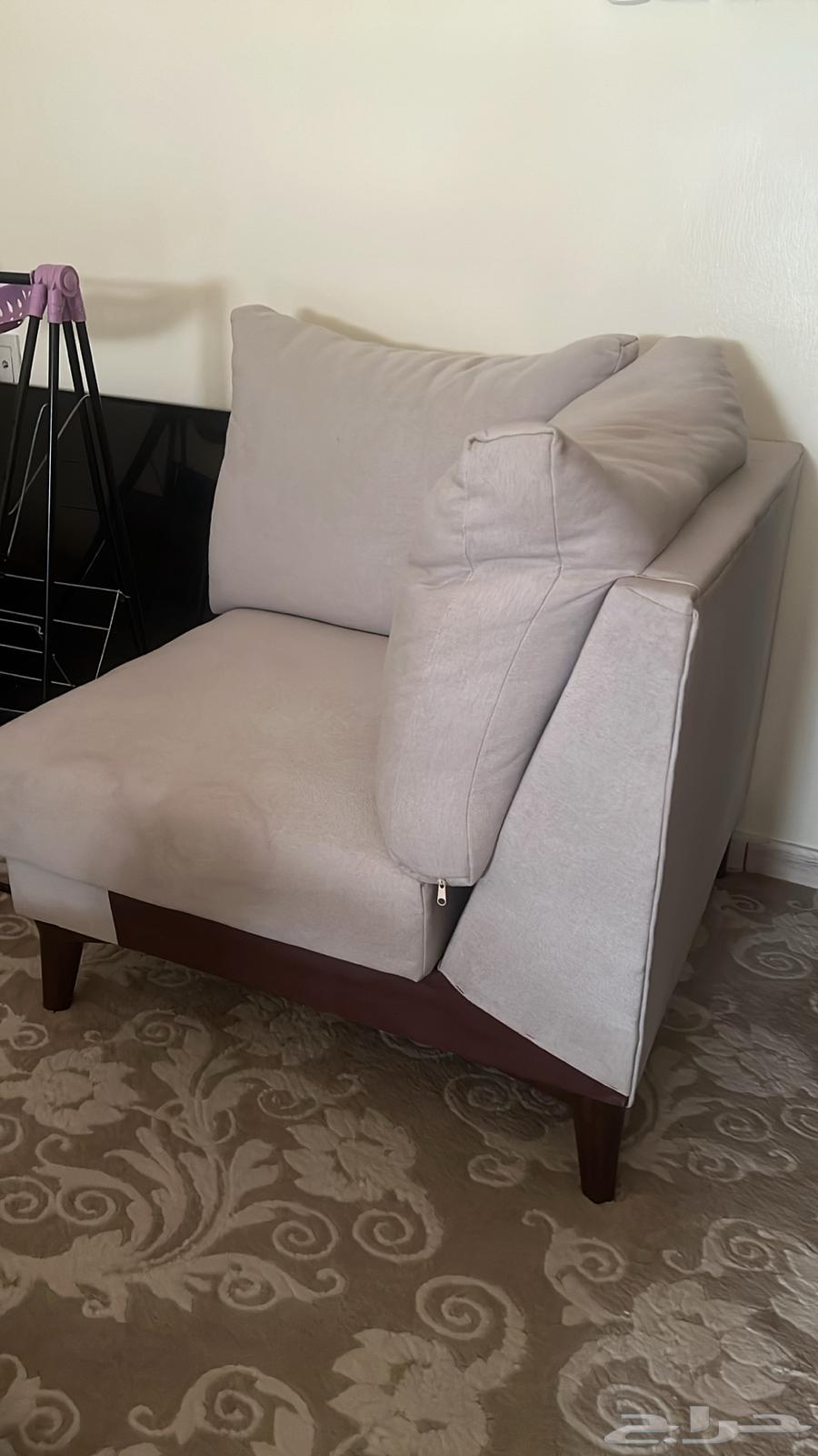 Children's chair, used for only one year64542686180227111