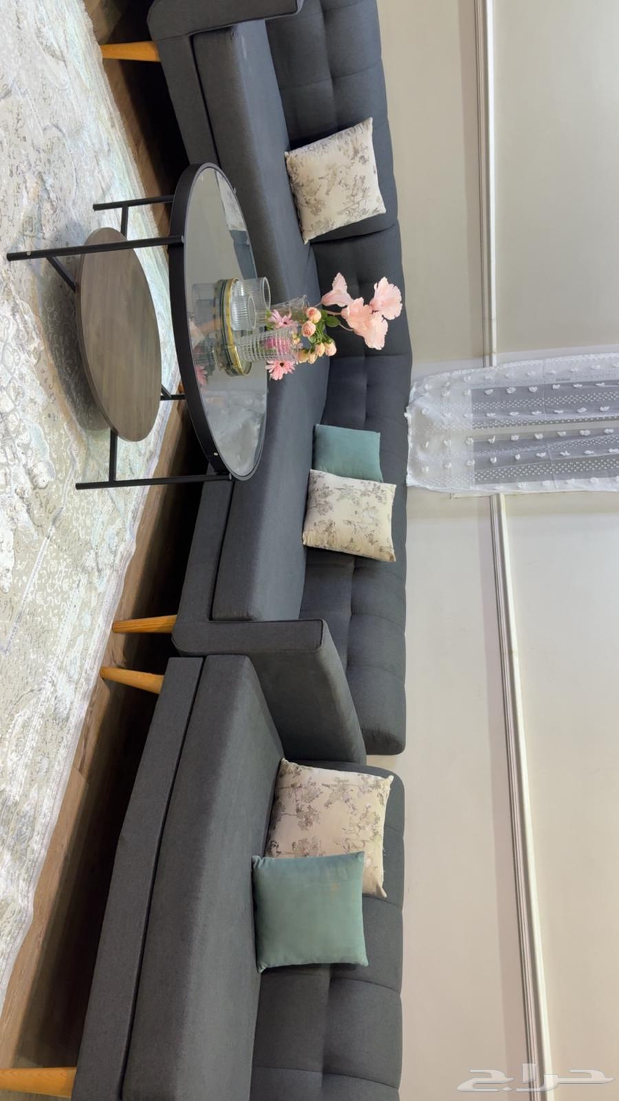 L-shaped sofa64535848072193112