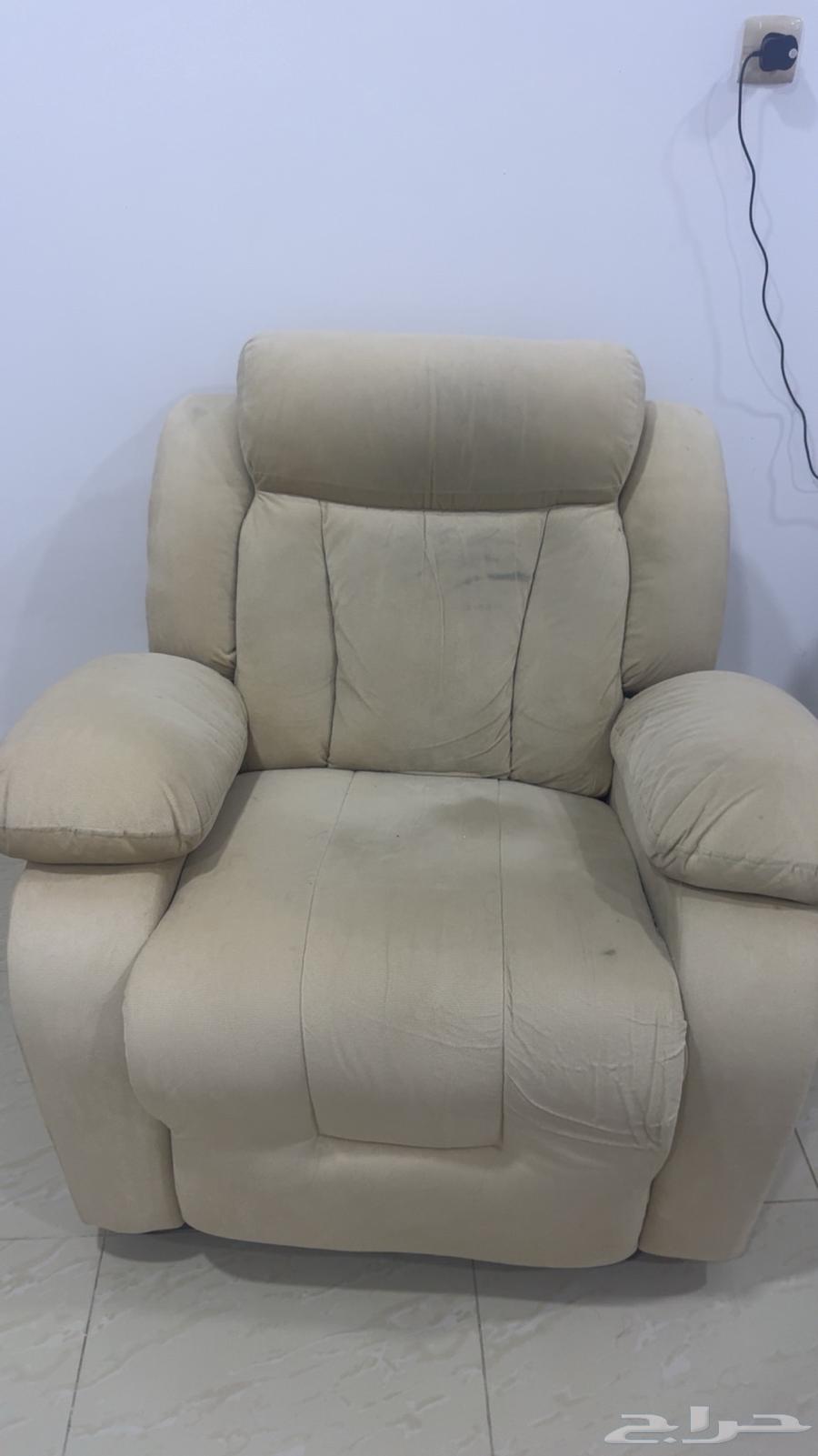 Movable reclining chair64542743370625110