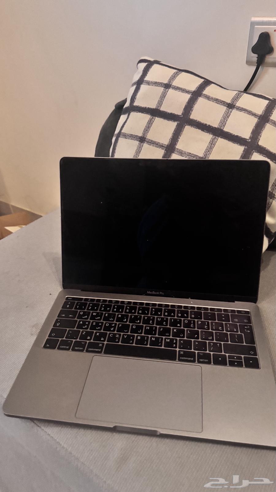 ماك بوك برو201764531238632067112