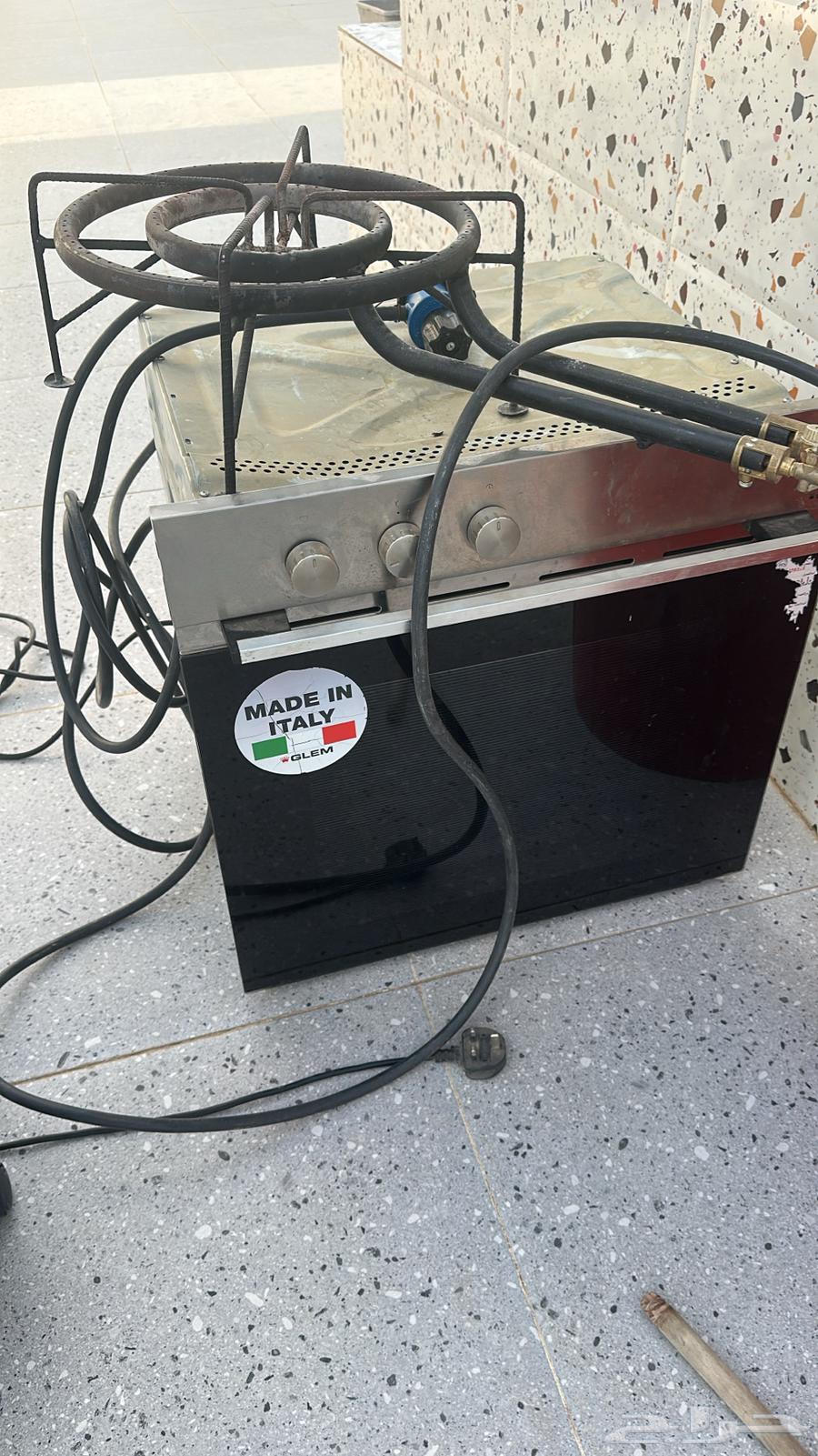 للبيع فرن   مكيف   مدخل   طاولات   جلسه خارجيه64543351893250110