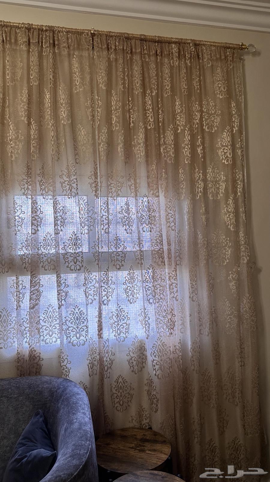 Sofa64538471635458110