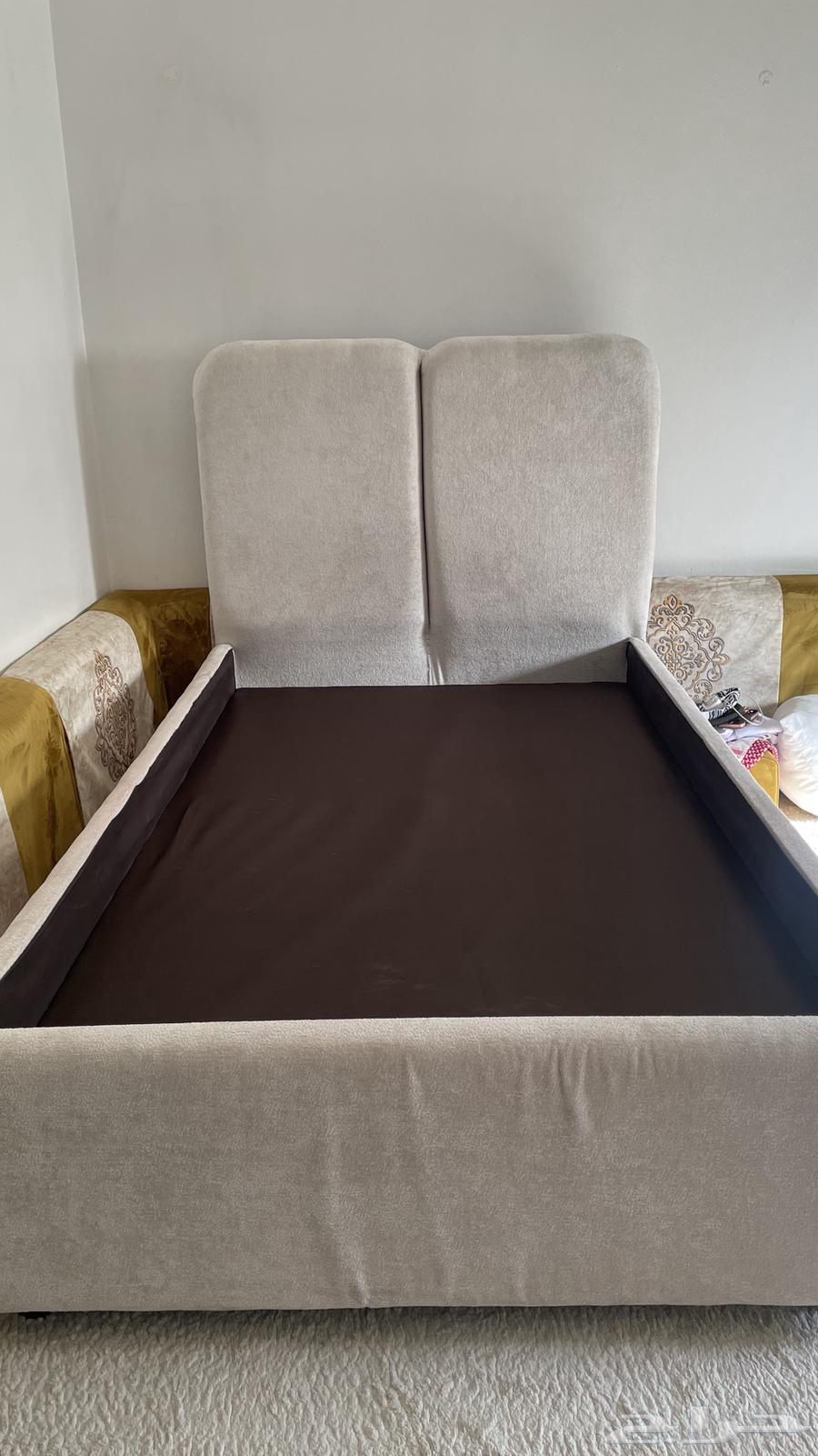 Display bed 120 width 200 length64539542893442110