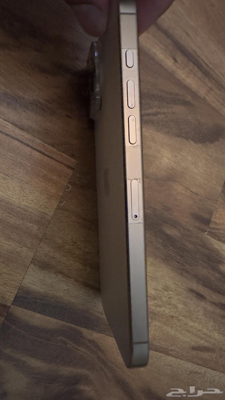 ايفون 16 pro max نظيف جدا  مع ضمانه64535364821505112