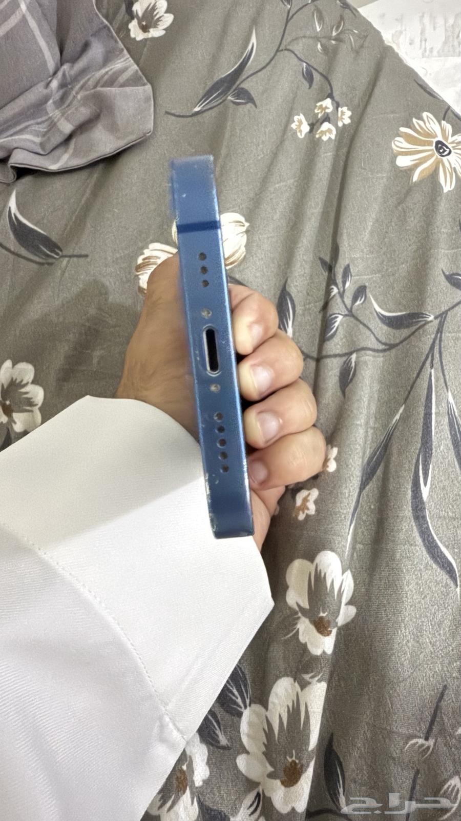 جوال ايفون 1364541679149571114