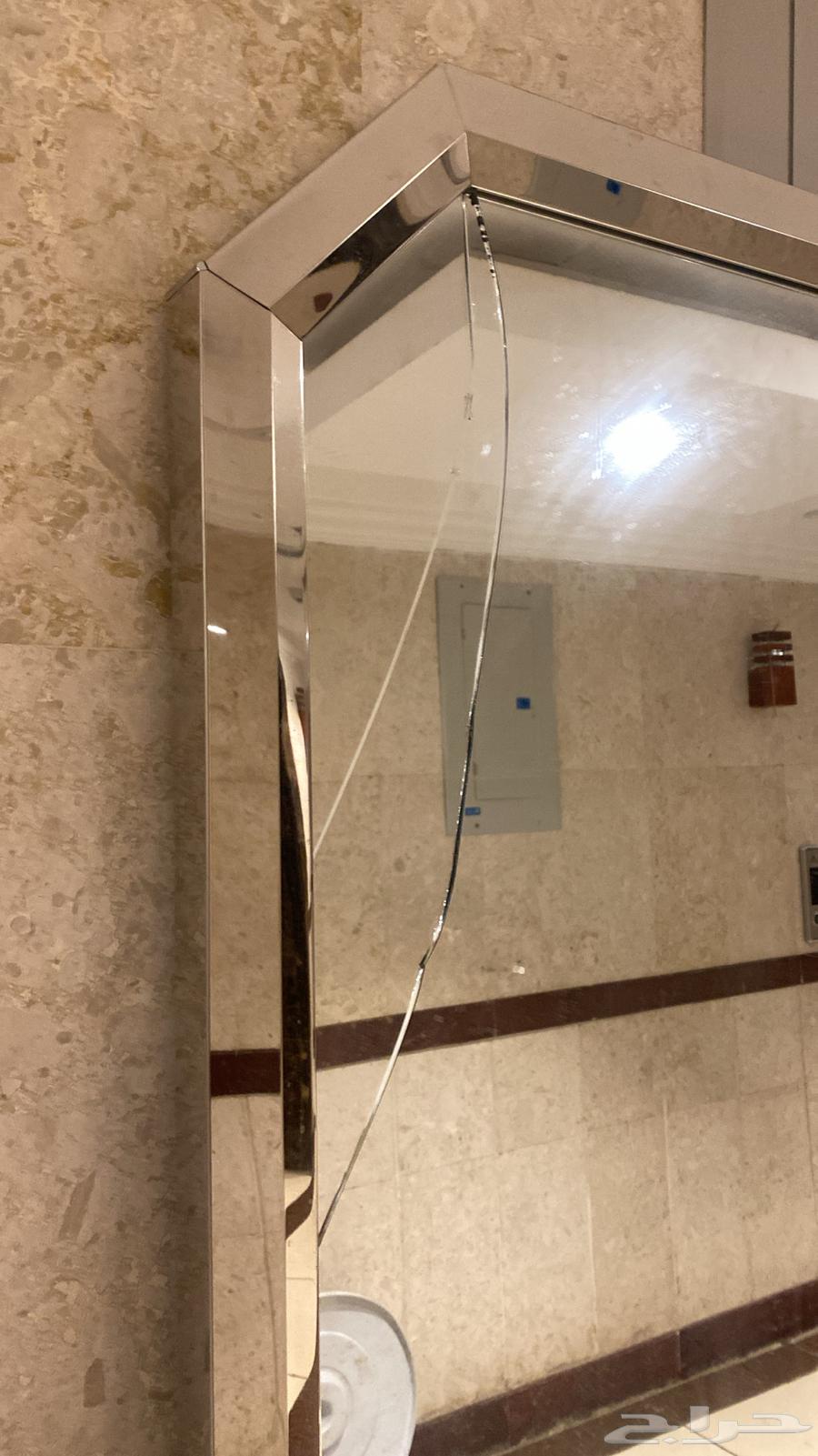 مدخل استيل فضي نظيف64540709019778113