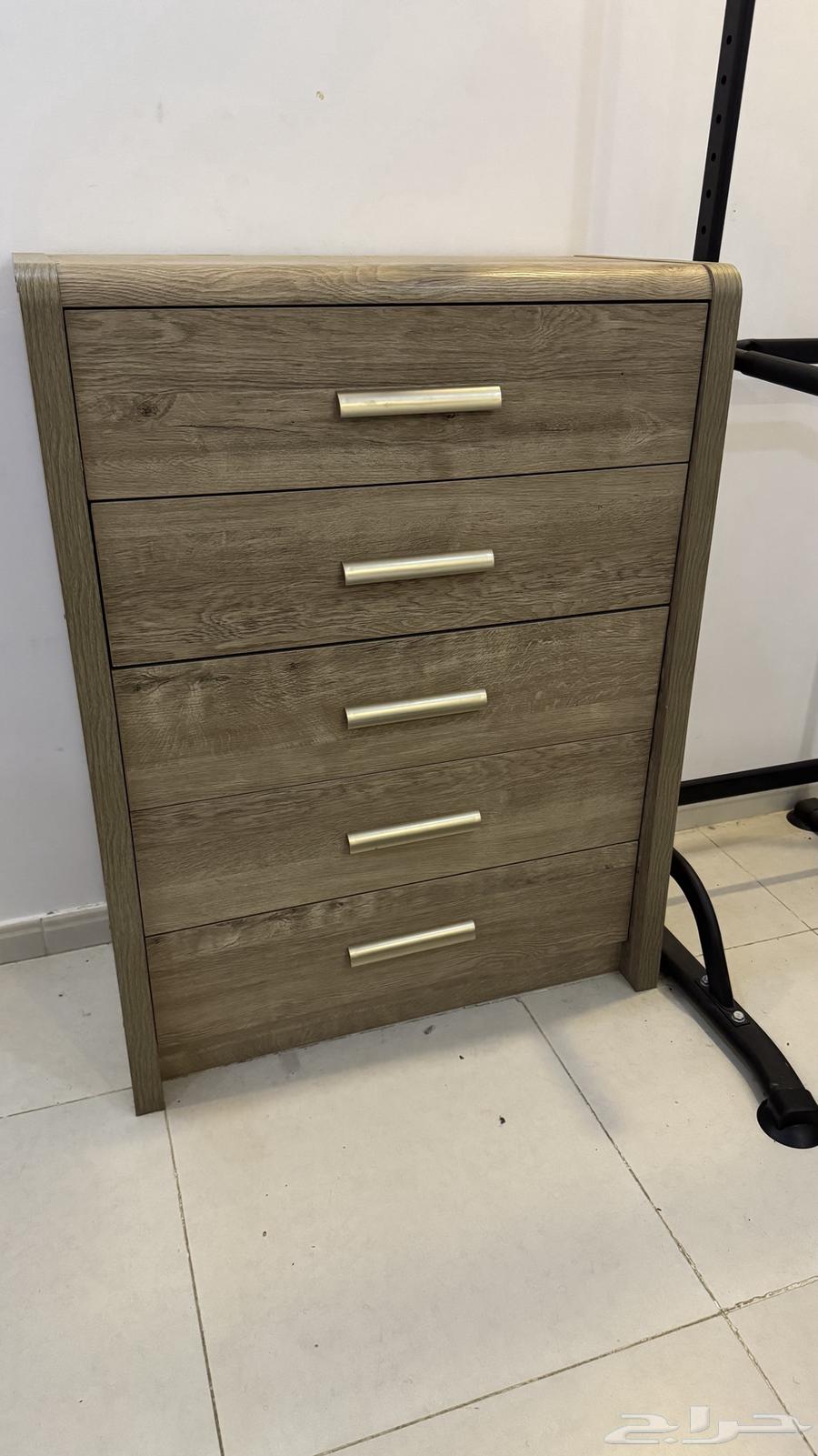 غرفة نوم من هوم بوكس64540467379330111