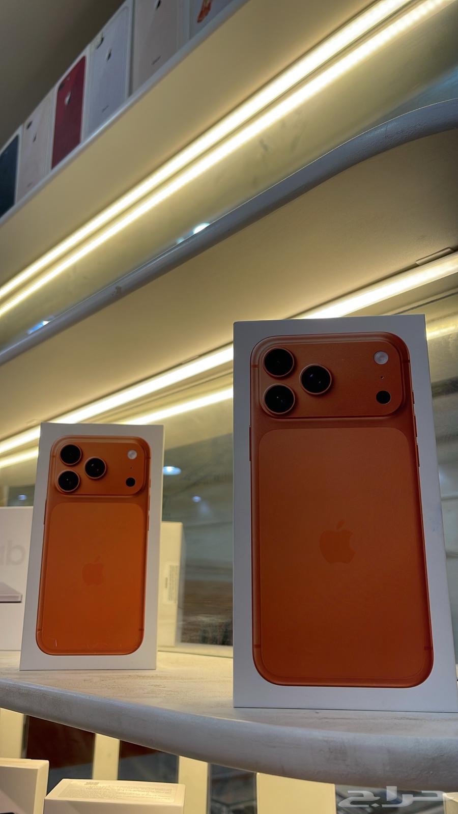 17 برو ماكس  17 برو64541421639425110