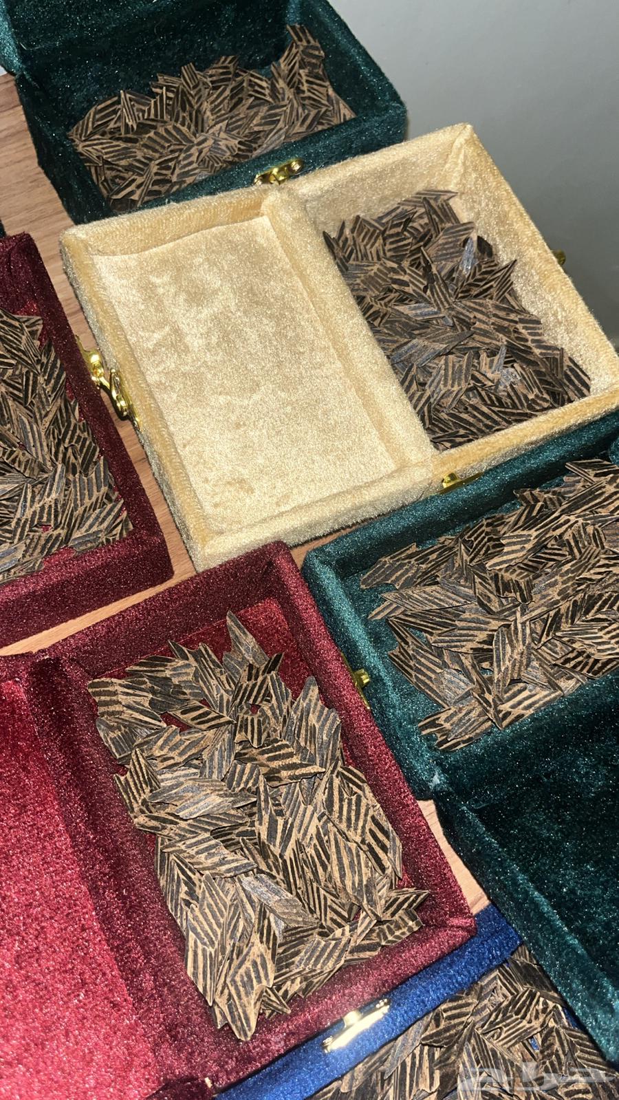 ثمن وقية من العود التايقر64535027515779114