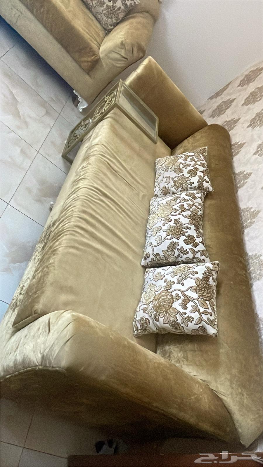 كنب ذهبي64537366096002113