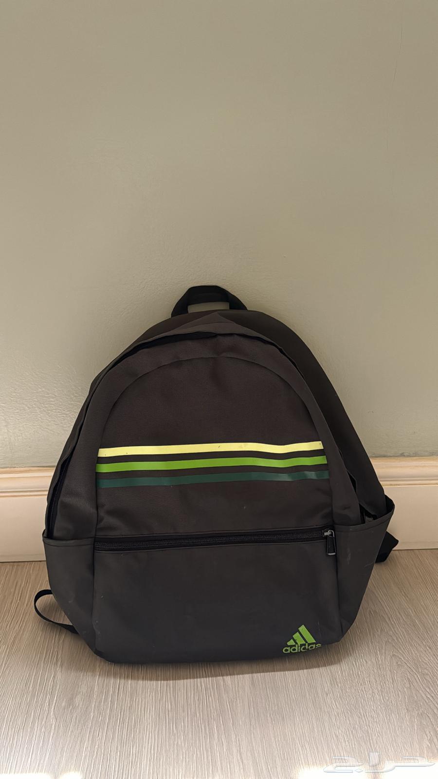 حقيبة أديداس الأصلية ظهر للبيع64538834596481110