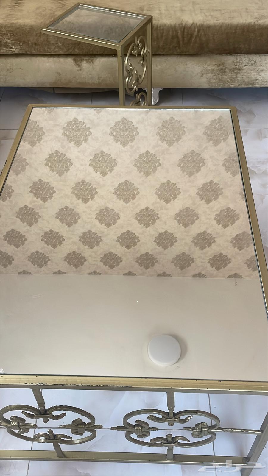 كنب ذهبي64537366096002112