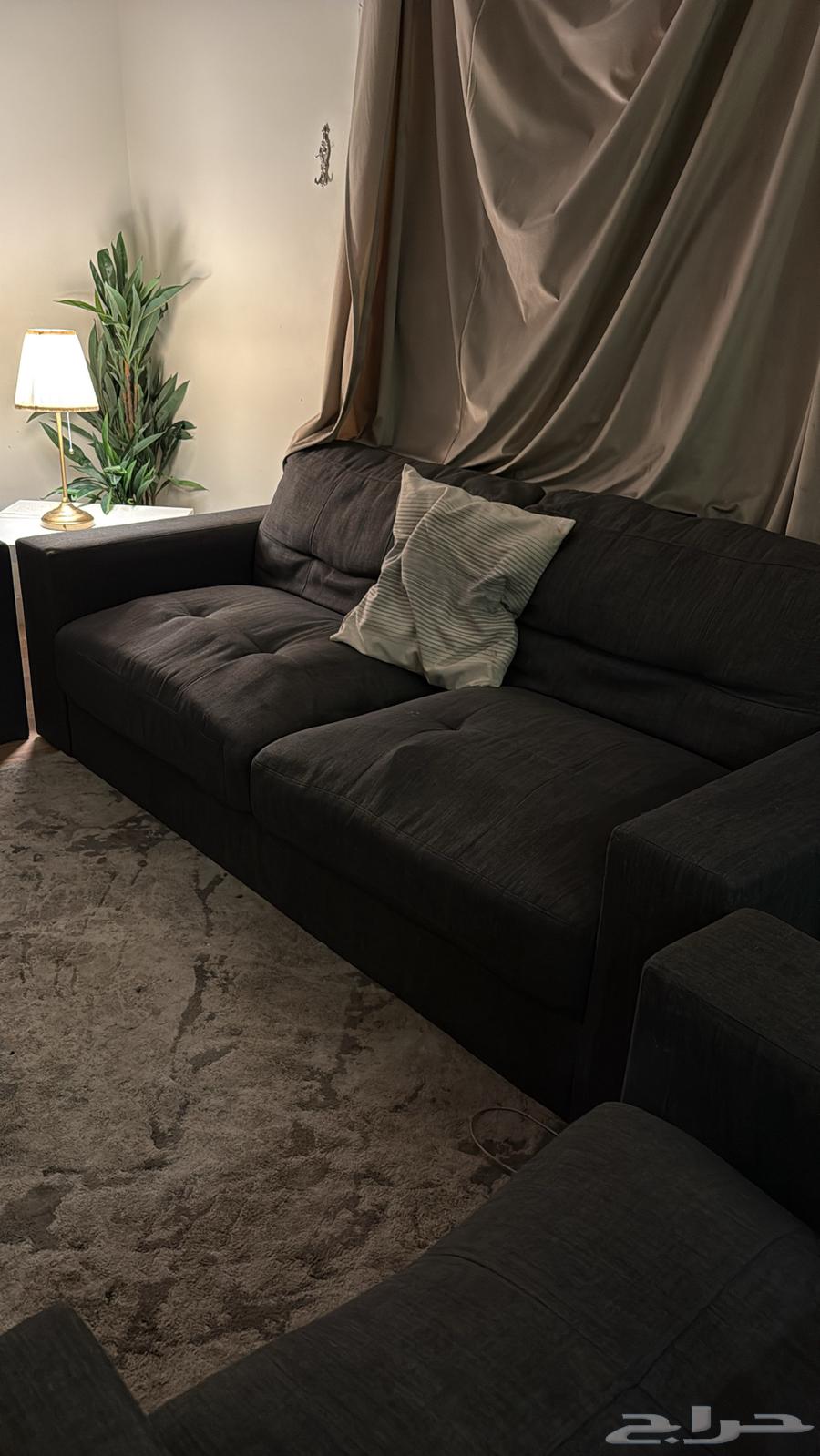 Sofa64541065513474112