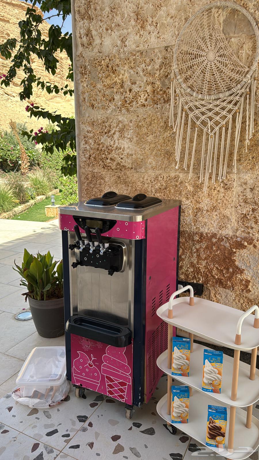 اله ايسكريم للايجار اليومي64542104697987113