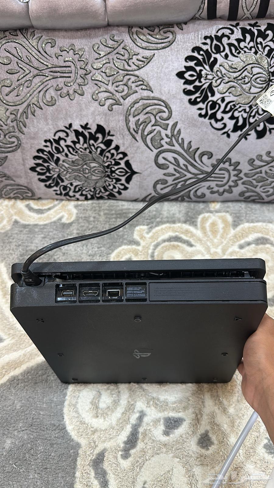 سوني 4 نظيف اخو الجديد ماقد فك لصقة الوكاله موجوده64538598912130112