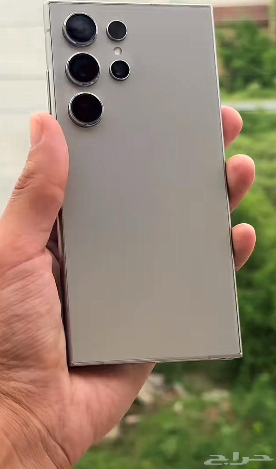 جوال ألترا s24اللون تيتانيوم64535499533697110